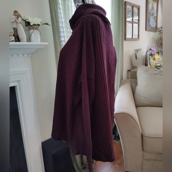 NWT Free People Juicy Split Back Waffle Knit Longsleeve Sweater in Date … - Picture 3 of 5